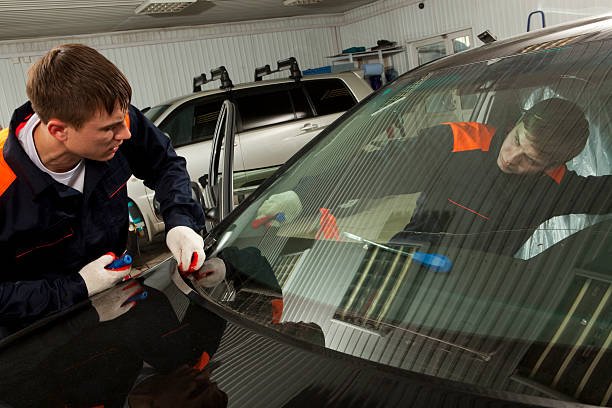 Auto Glass Repair Port Hueneme CA - Windshield Repair and Replacement Services with Ventura Mobile Auto Glass